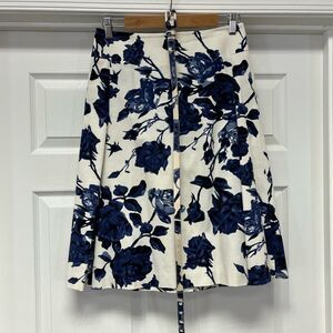Talbot’s Cream & Blue Floral Belted Skirt sz 2 EUC